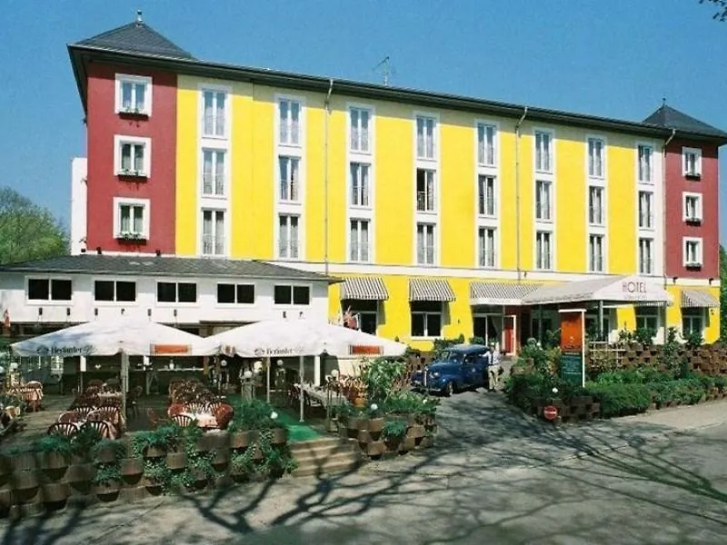 Gruenau Hotel Berlin 4*,